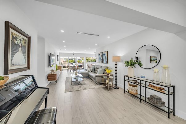 Dining room, Interior, Living room, Recessed Lighting, Wood Texture Flooring