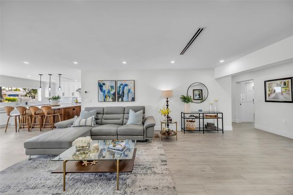 Interior, Kitchen, Living room, Pendant Lights, Recessed Lighting
