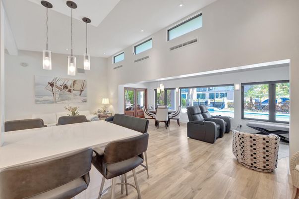 Dining room, Interior, Living room, Pendant Lights, Recessed Lighting, Wood Texture Flooring