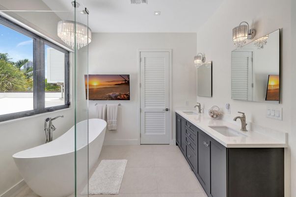Bathroom, Chandelier, Dual Sink Vanities, Free Standing Baths, Interior, Pendant Lights, Recessed Lighting