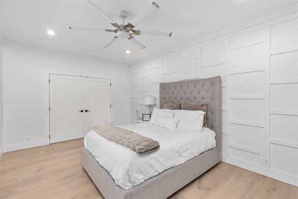 Bedroom, Interior, Recessed Lighting, Wood Texture Flooring
