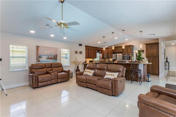 Interior, Kitchen, Living room, Pendant Lights, Recessed Lighting