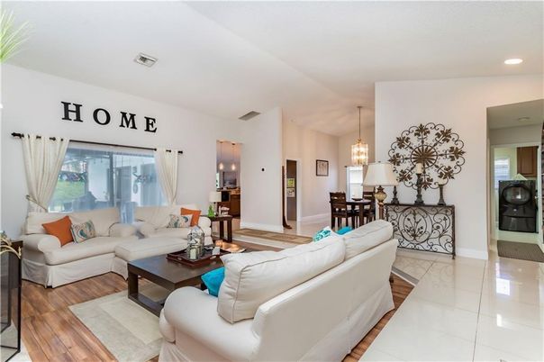 Dining room, Interior, Living room, Pendant Lights, Recessed Lighting, Wood Texture Flooring