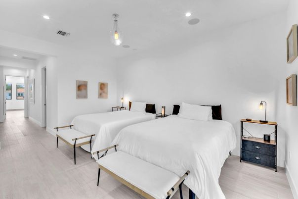 Bedroom, Interior, Pendant Lights, Recessed Lighting, Wood Texture Flooring