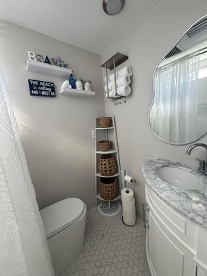 Bathroom, Interior