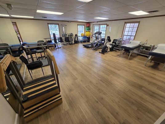 Fitness Equipment, Gym, Interior, Recessed Lighting, Wood Texture Flooring