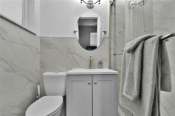 Bathroom, Interior, Marble Walls