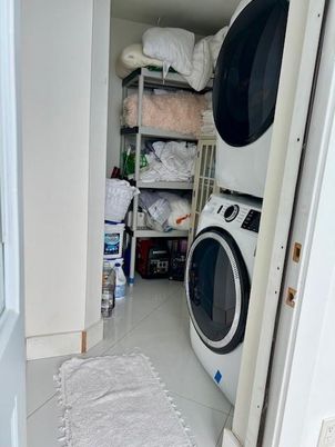 Interior, Utility Closets, Washer