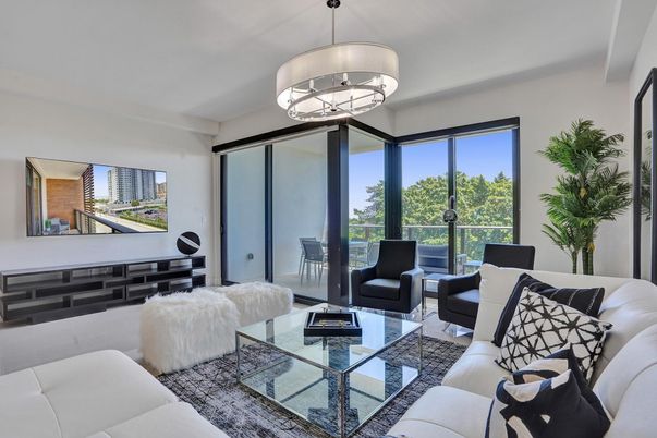 Chandelier, Interior, Living room