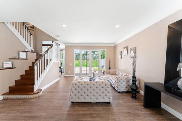 Interior, Recessed Lighting, Wood Texture Flooring