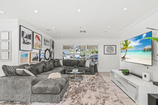 Interior, Living room, Recessed Lighting, Wood Texture Flooring