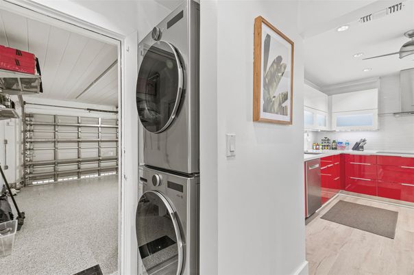 Interior, Recessed Lighting, Utility Closets, Washer