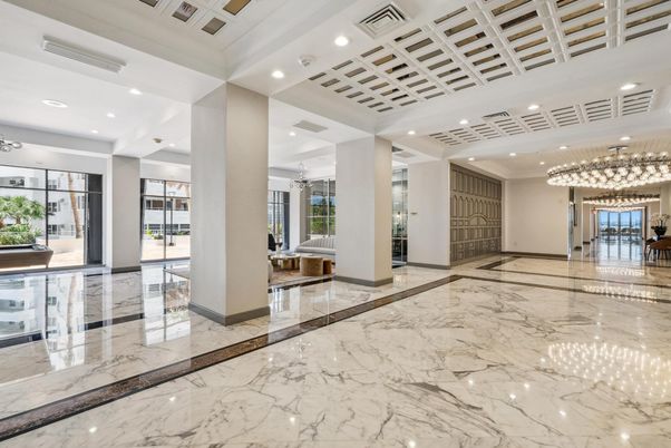 Chandelier, Interior, Marble, Recessed Lighting