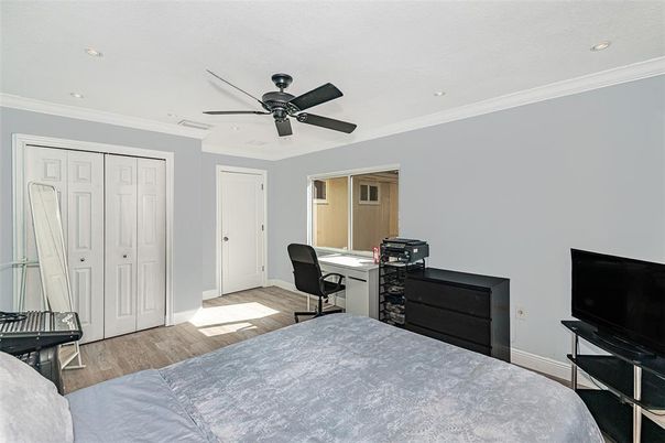 Bedroom, Home Office, Interior, Recessed Lighting, Wood Texture Flooring