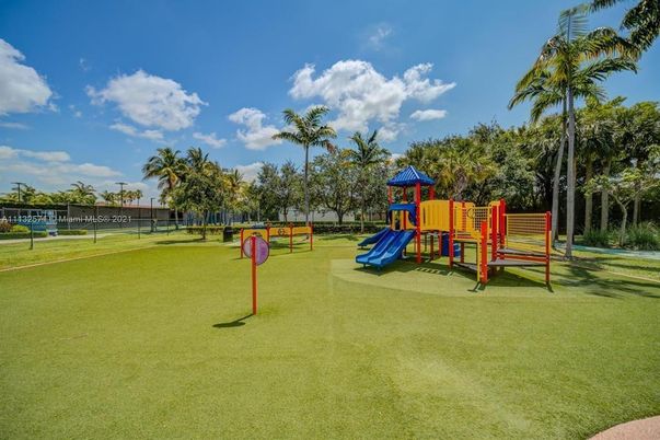 Backyard, Exterior, Playground