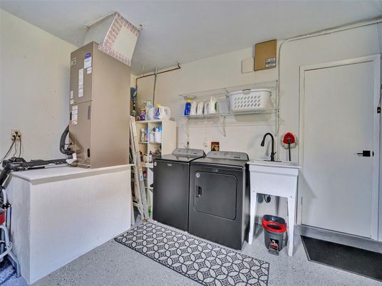 Interior, Washer