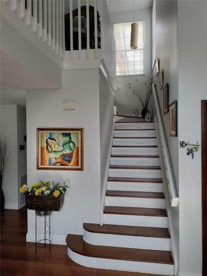 Interior, Pendant Lights, Wood Texture Flooring
