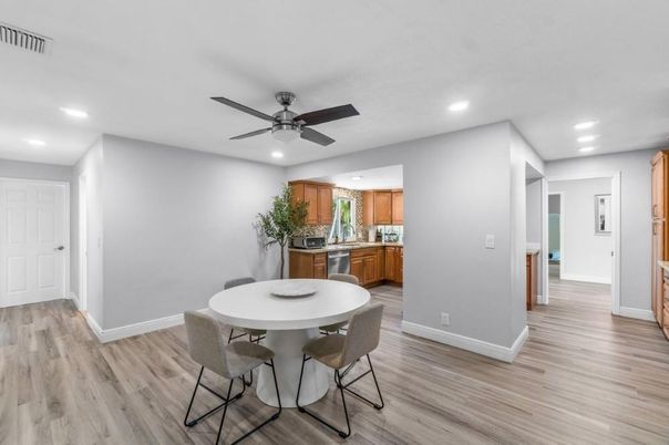 Dining room, Interior, Kitchen, Recessed Lighting, Wood Texture Flooring