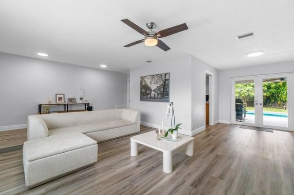 Interior, Living room, Recessed Lighting, Wood Texture Flooring