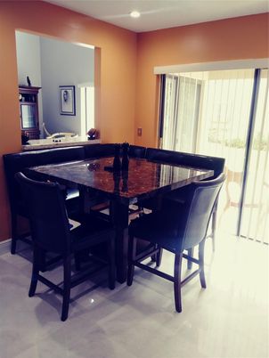 Dining room, Interior, Recessed Lighting
