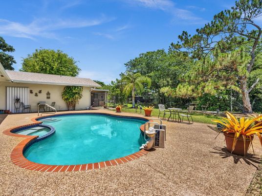 Backyard, Exterior, Pool