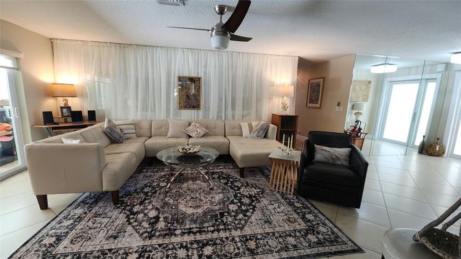 Interior, Living room