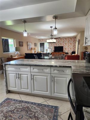 Dining room, Interior, Kitchen, Pendant Lights