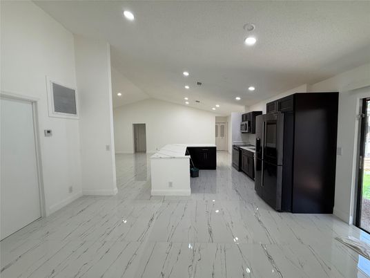 Interior, Kitchen, Marble, Recessed Lighting