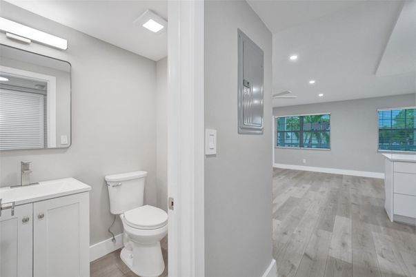 Bathroom, Interior, Recessed Lighting, Wood Texture Flooring