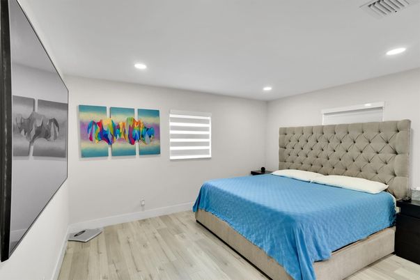 Bedroom, Interior, Recessed Lighting, Wood Texture Flooring