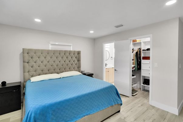 Bedroom, Interior, Recessed Lighting, Wood Texture Flooring