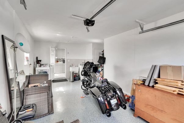 Fitness Equipment, Garage, Interior