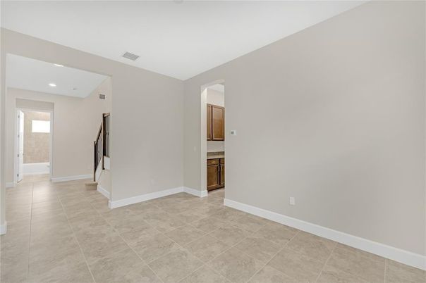 Empty room, Interior, Recessed Lighting