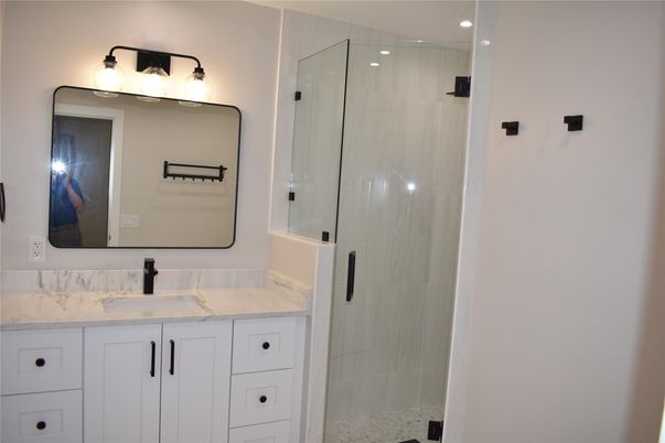 Bathroom, Glass Shower, Interior