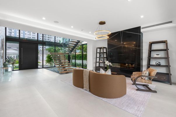 Fireplace, Interior, Living room, Pendant Lights, Recessed Lighting