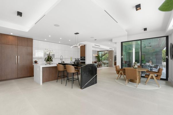 Dining room, Interior, Kitchen, Pendant Lights, Recessed Lighting