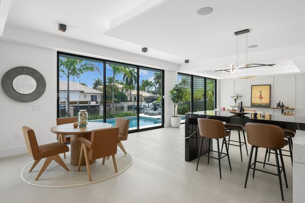 Dining room, Interior, Pendant Lights