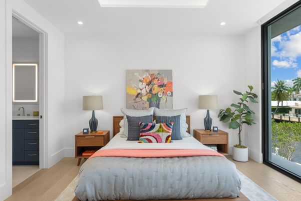 Bedroom, Interior, Recessed Lighting, Wood Texture Flooring