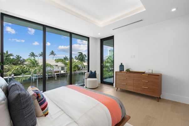 Bedroom, Interior, Recessed Lighting, Water, Wood Texture Flooring