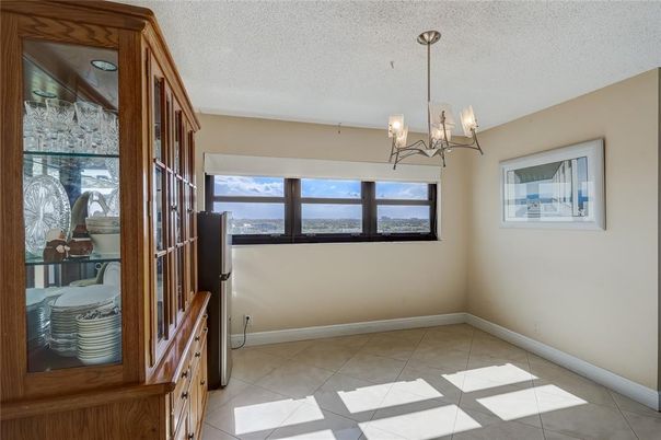 Chandelier, Empty room, Interior
