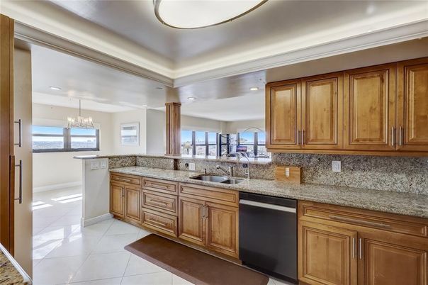 Chandelier, Interior, Kitchen, Recessed Lighting
