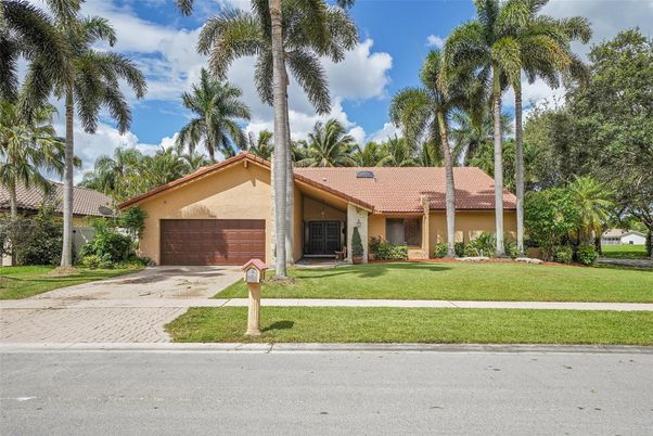 Attached, Backyard, Exterior, Facade, Ranch