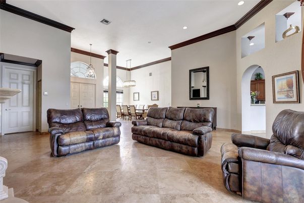 Dining room, Interior, Living room, Pendant Lights, Recessed Lighting