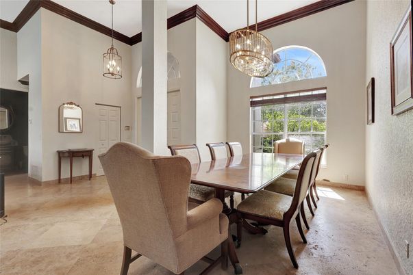 Chandelier, Dining room, Interior, Pendant Lights