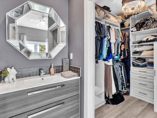 Interior, Walk-in Closets, Wood Texture Flooring