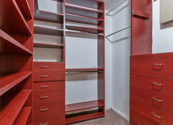 Interior, Walk-in Closets