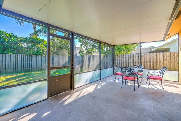 Dining room, Interior, Sun Room