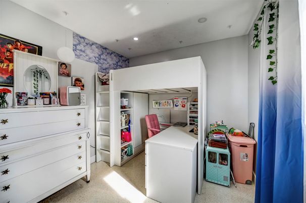 Interior, Pendant Lights, Recessed Lighting, Utility Closets, Washer
