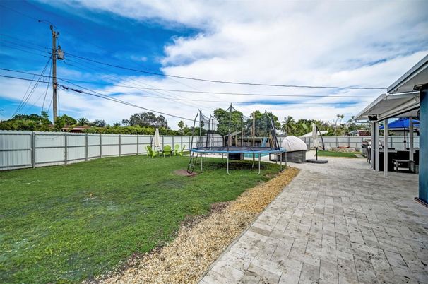 Backyard, Exterior, Playground