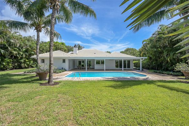 Backyard, Exterior, Pool